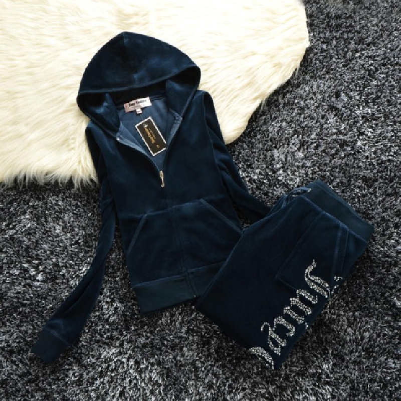 Juicy Sweatshirt and Pants with Diamonds - TripleM Store